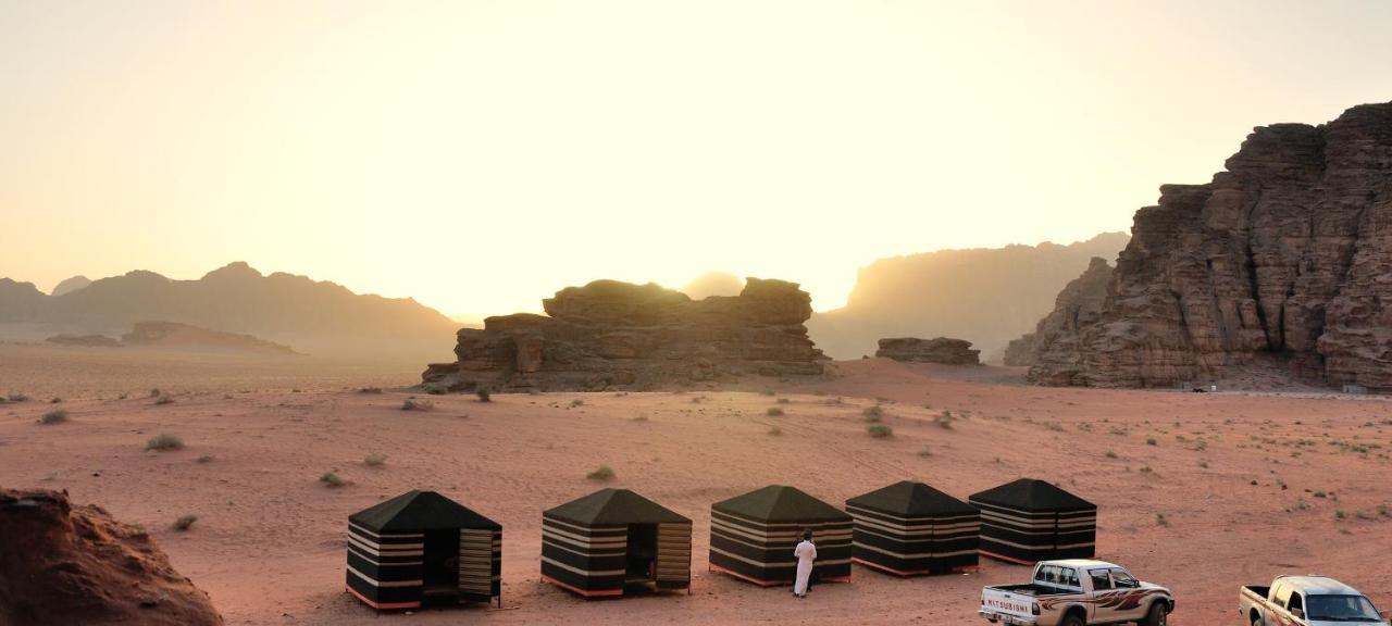 Wadi Rum Backpacker Camp Exteriör bild