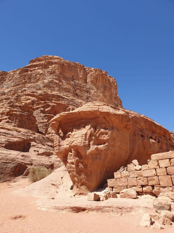 Wadi Rum Backpacker Camp Exteriör bild